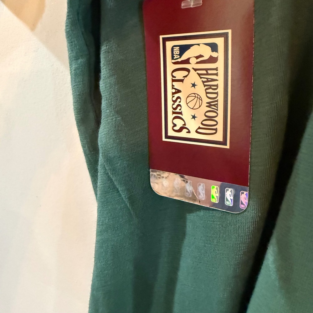 Mitchell & Ness Milwaukee Bucks NBA Slub T-Shirt Green Mens XL NWT Streetwear - Picture 8 of 10